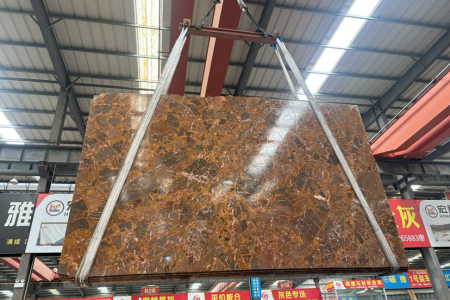 宝格丽金