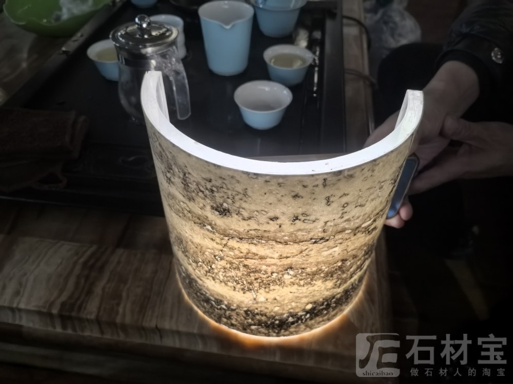 发光复合板