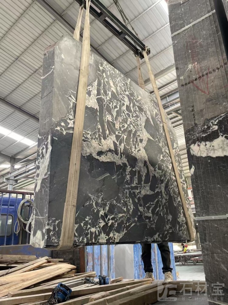 宝格丽水晶
