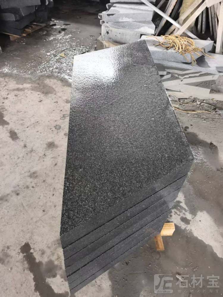 芝麻黑