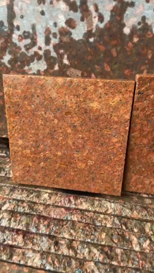光泽红石材