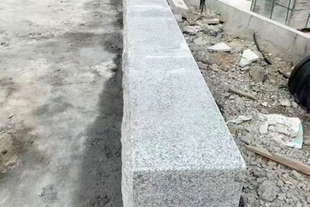 路沿石