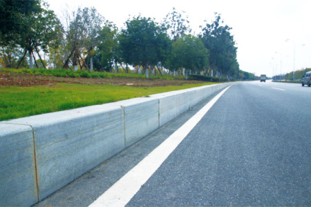 芝麻白路沿石