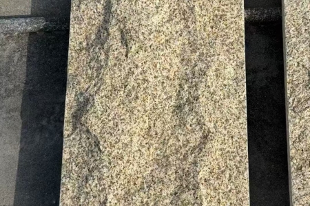 黄金麻蘑菇石