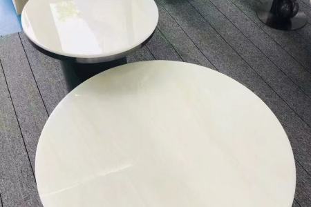 皇家白玉石桌