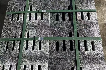 芝麻黑水沟盖板