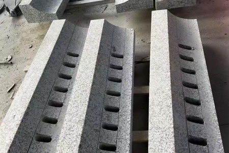 芝麻黑水沟盖板