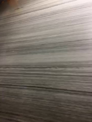 蓝色，一直都是浪漫，神秘而纯洁的色彩，能够给人带来梦幻体验。本石材可大面积运用用