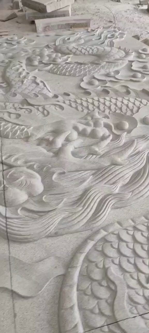 异形线条雕刻栏杆圆柱外墙干挂