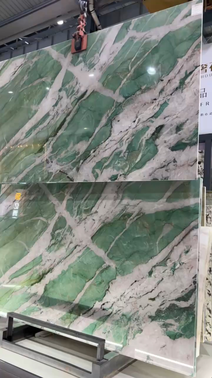 百达翡翠