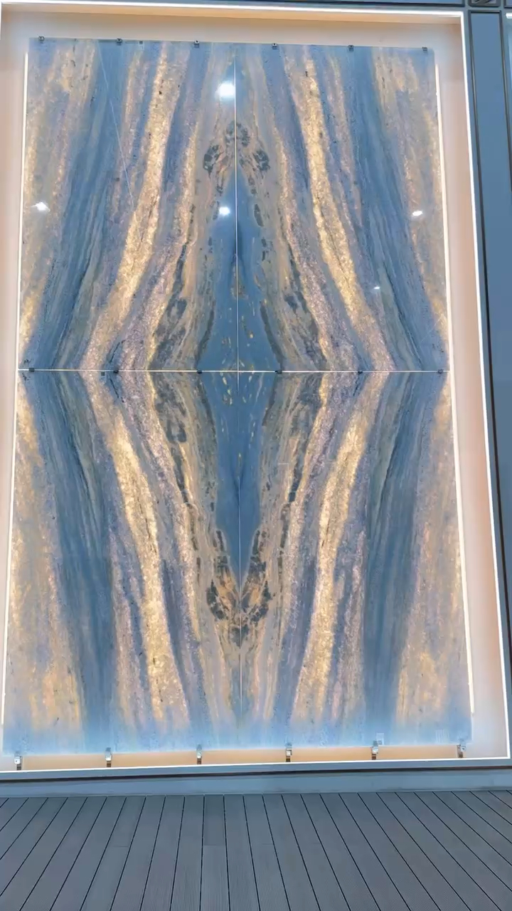 蓝水晶