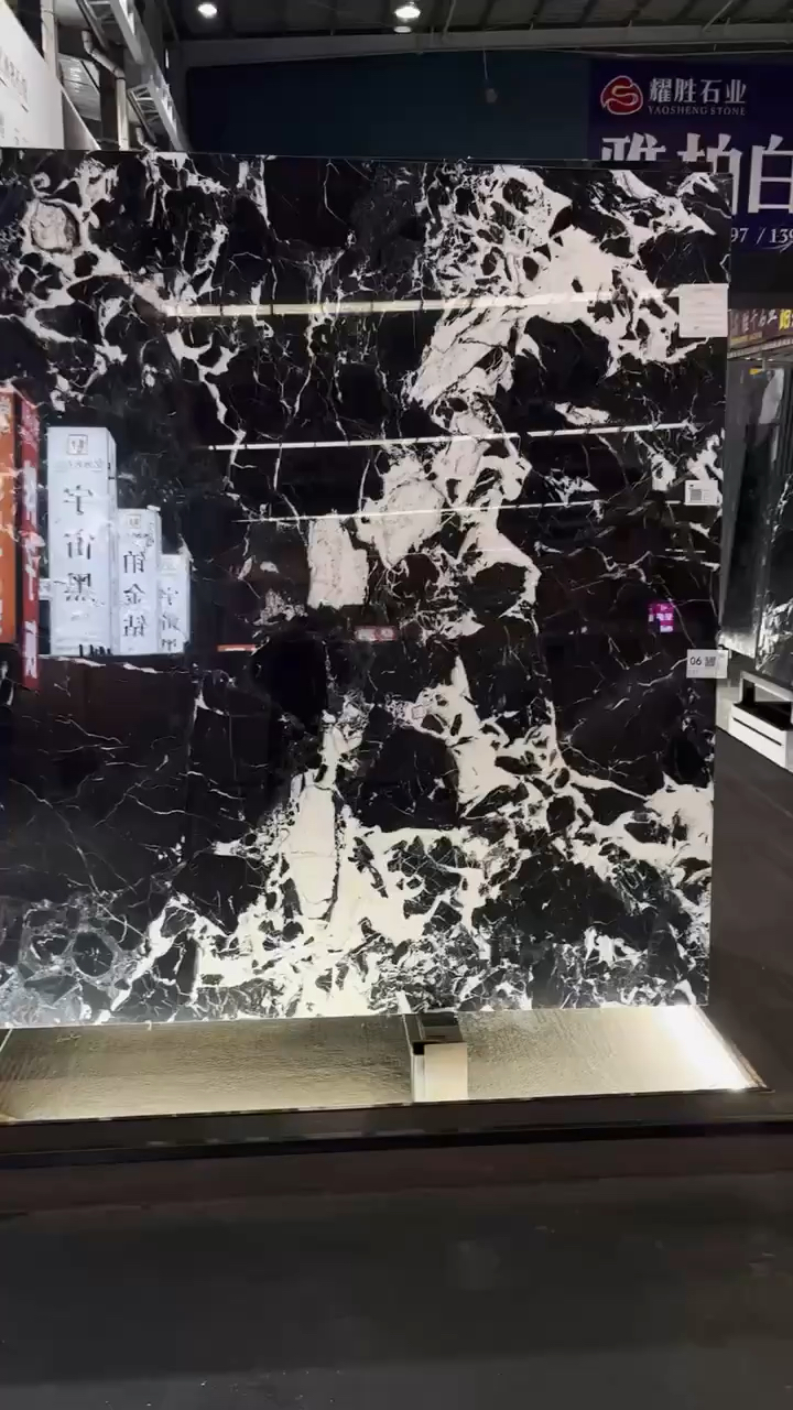 拿破仑黑，宝格丽黑