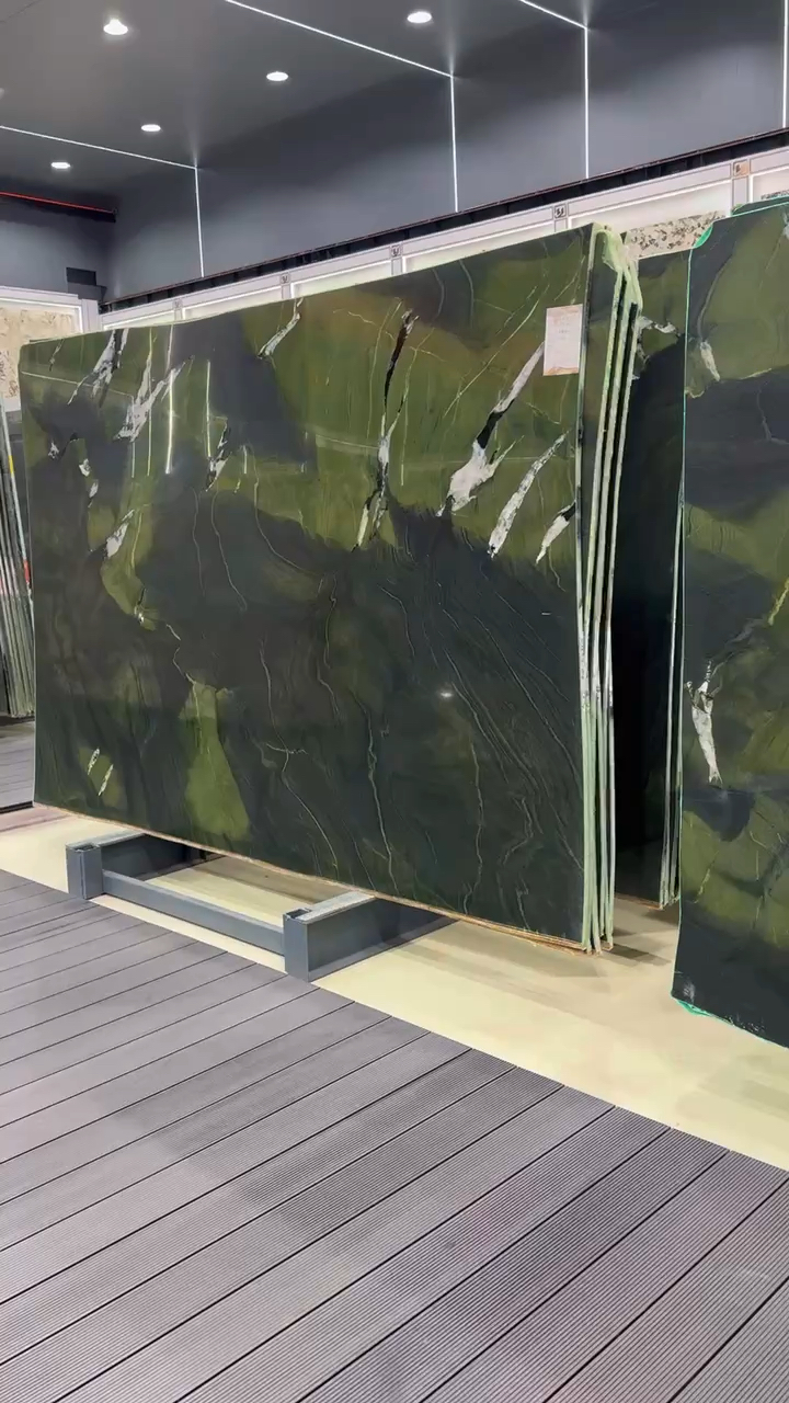 牛油果绿