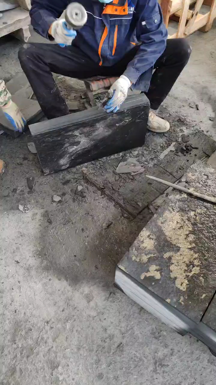 青石板厂家直销本公司经营各种青石板自然面机切面哑光面荔枝面蘑菇石