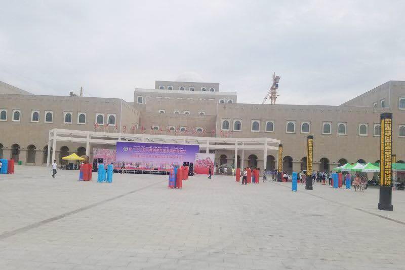 吐鲁番“丝绸之路宝玉奇石国际文旅博览中心”刚开幕