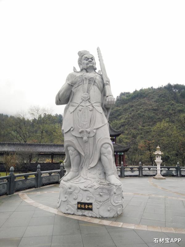 梵净山景区(佛像雕刻)