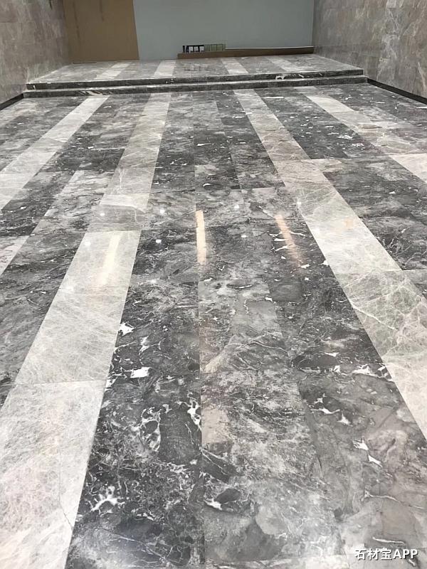 罗曼蒂克灰案例