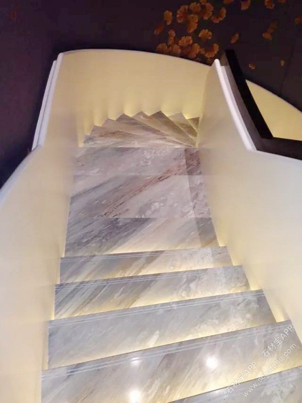 意大利蓝金沙白金沙案例