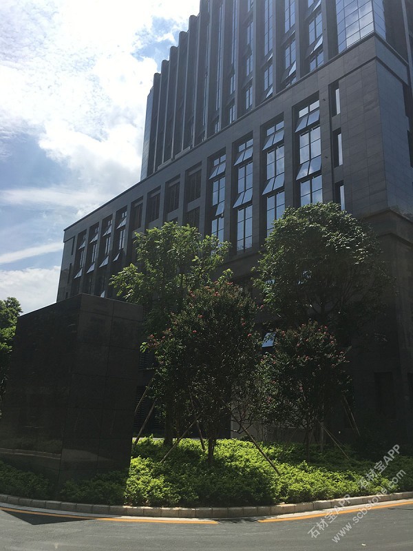 工程案例广东建筑工程设计院 综合楼