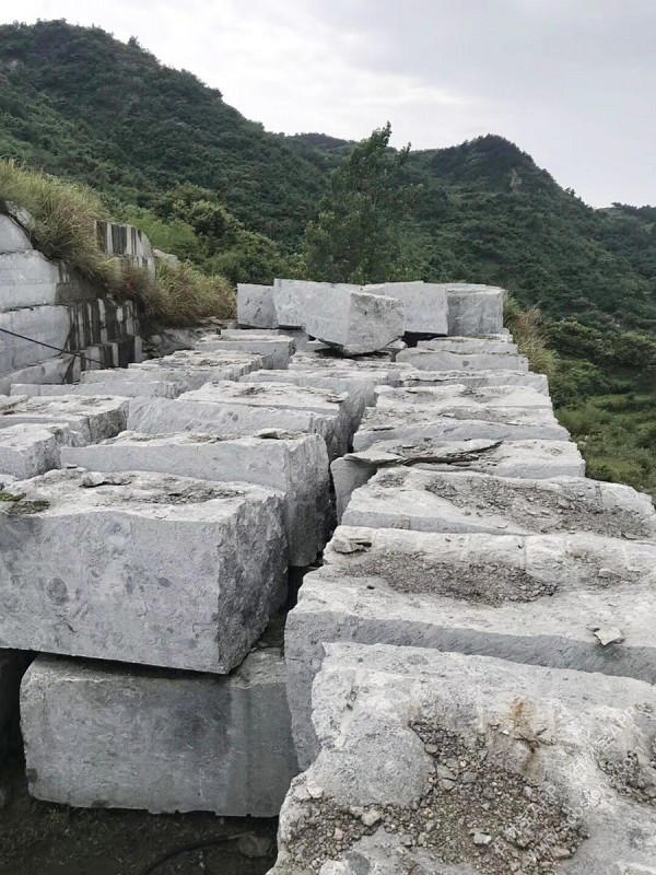 荒料堆场