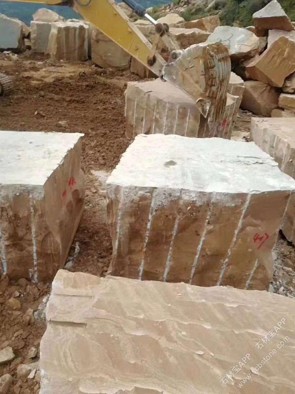 榉木纹砂岩荒料