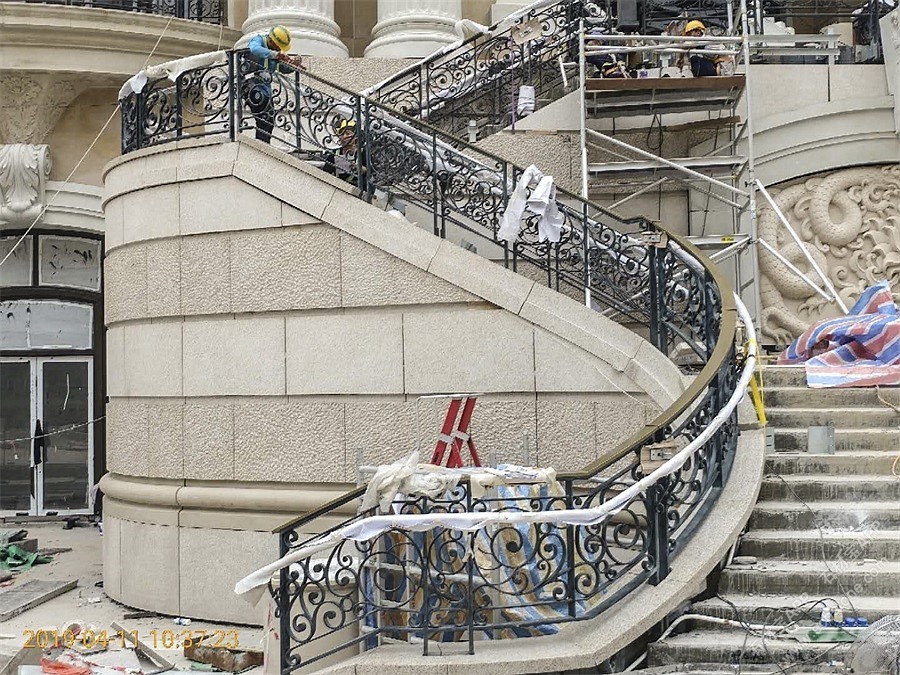 上葡京大型旋转楼梯