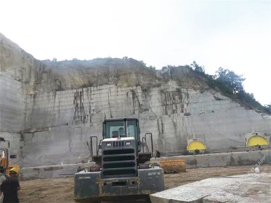 新永定红矿山资源