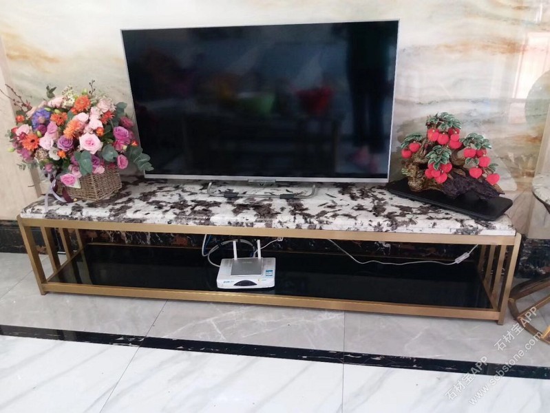 雪山银狐（电视台）