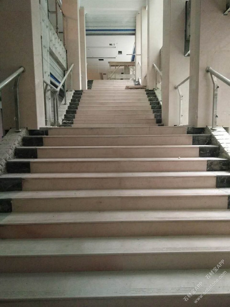 铜仁行政办公大楼