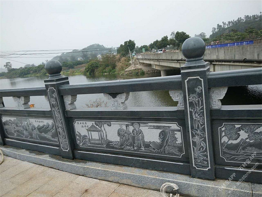 栏杆