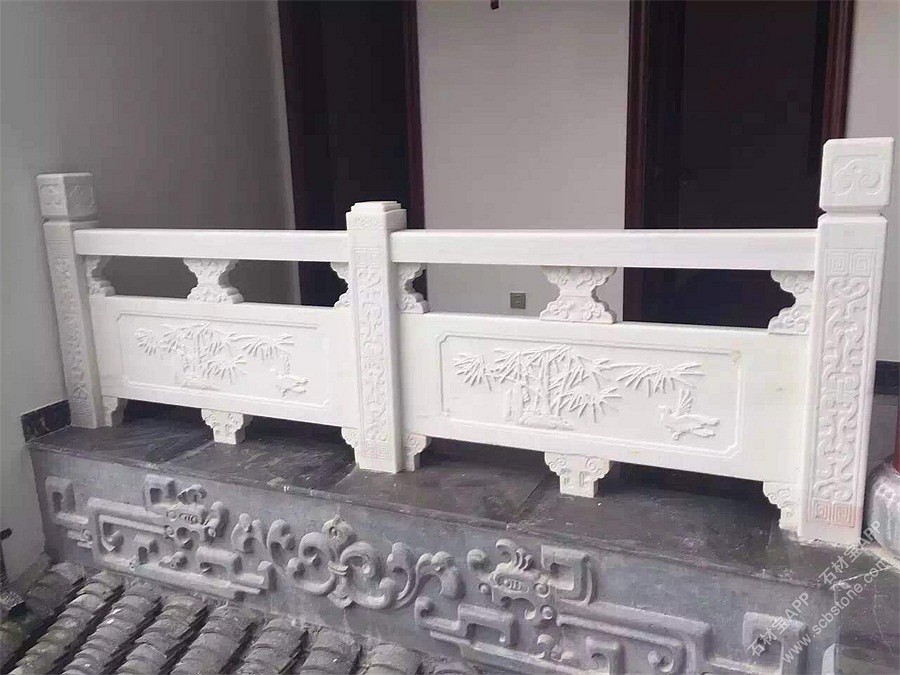 栏杆