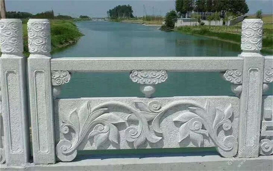 栏杆