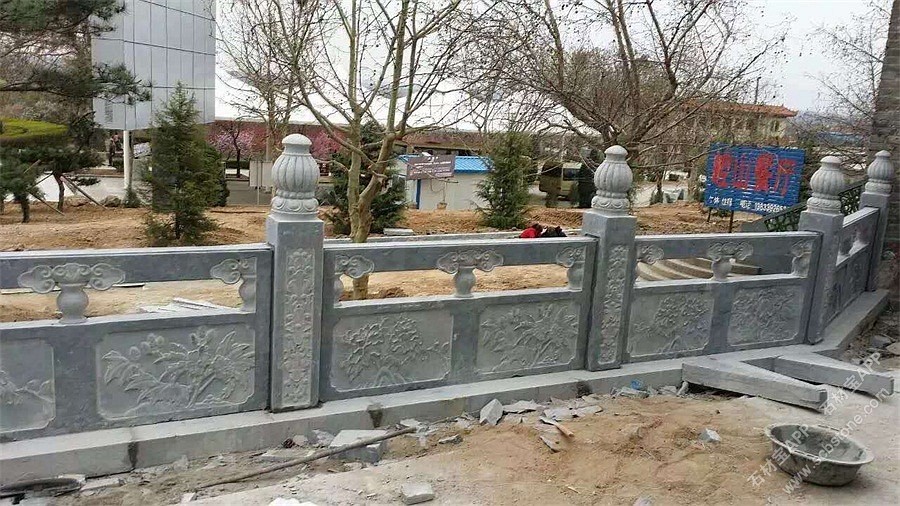 栏杆