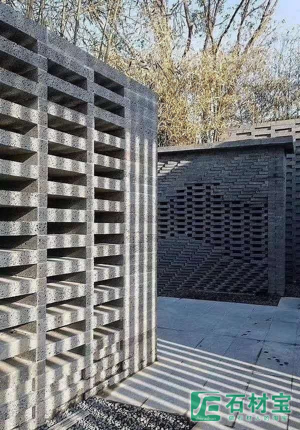 黑洞石围墙案例