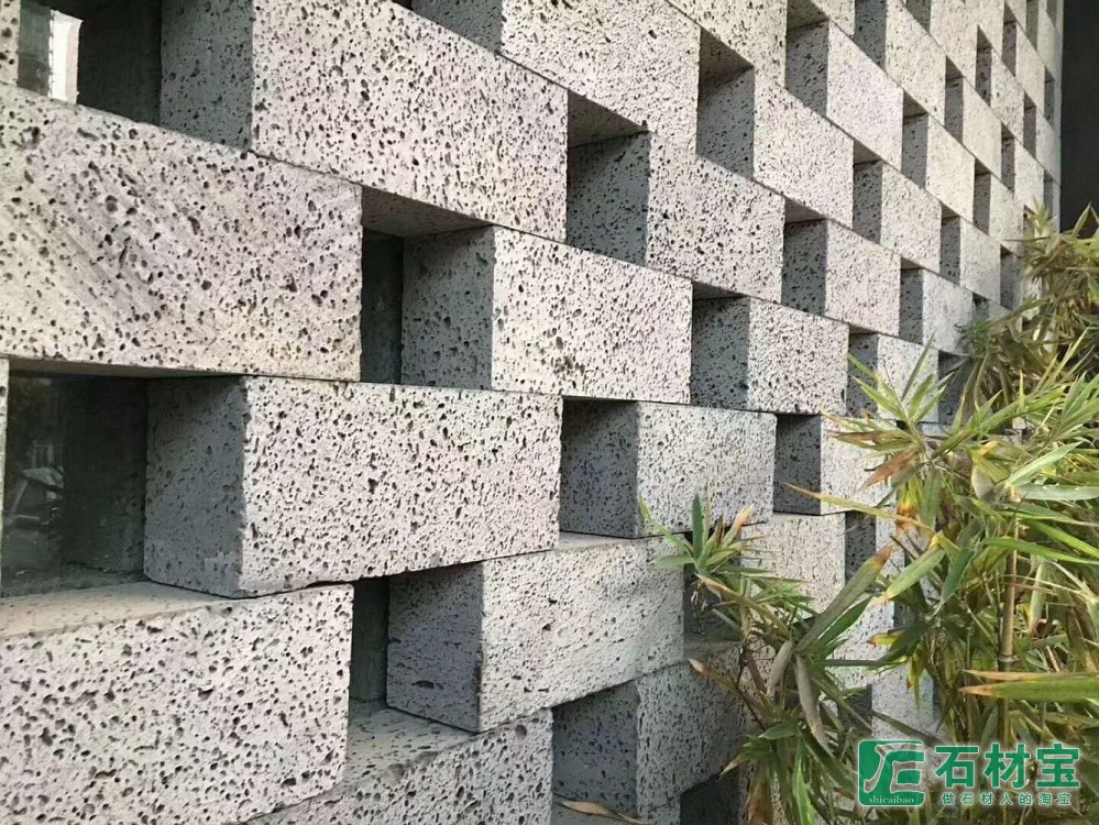 黑洞石围墙案例