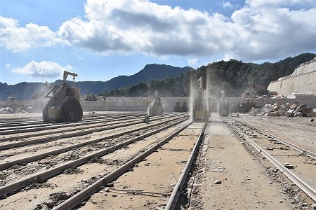 矿山资源