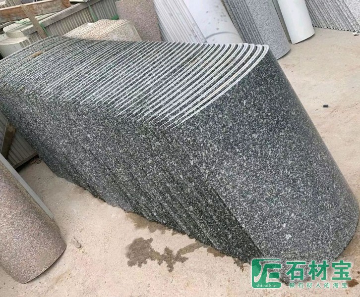 槐花绿圆柱