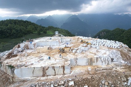 大理石矿山