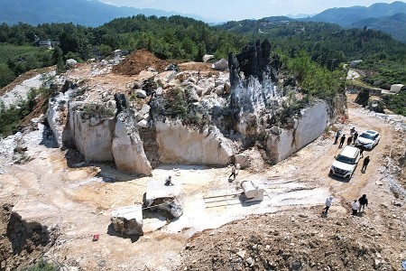 大理石矿山
