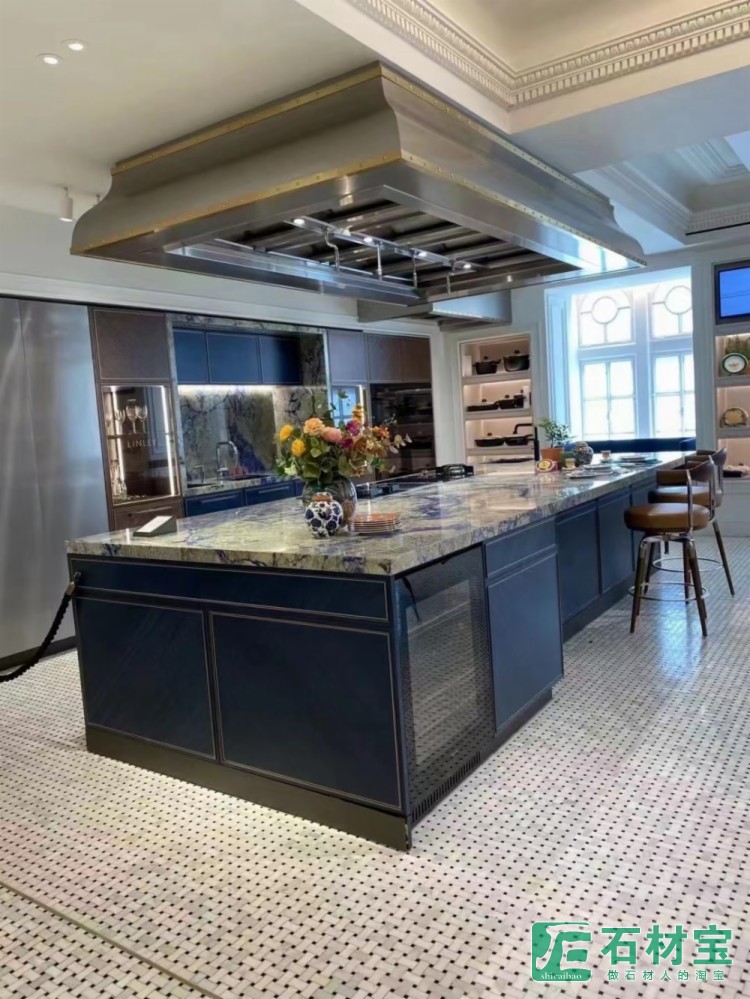 玻利维亚蓝案例