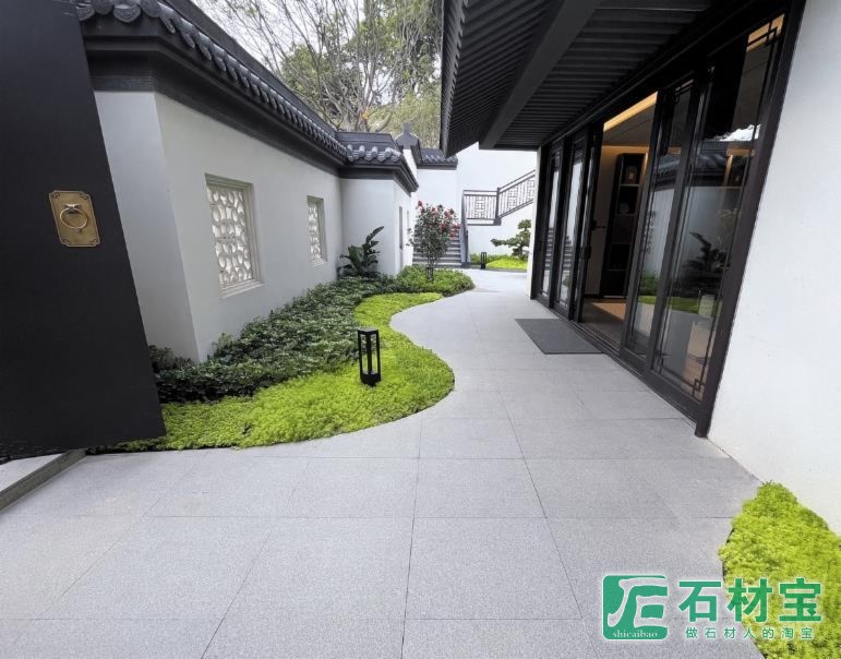 芝麻灰高档小区、户外地面