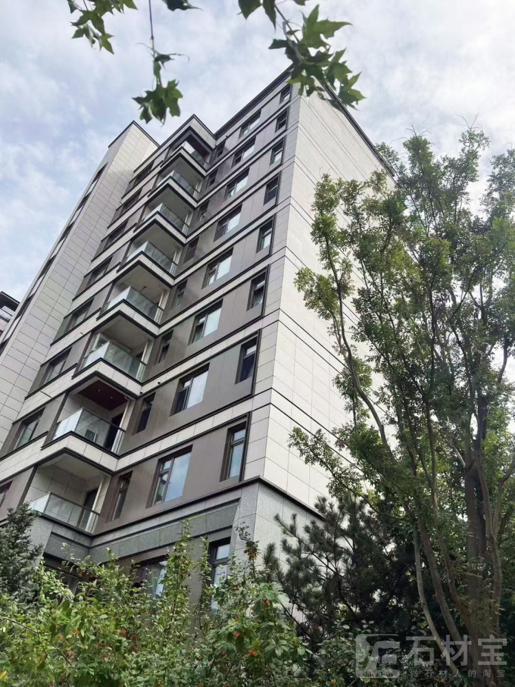 大同铂悦城小区14号楼侧面
