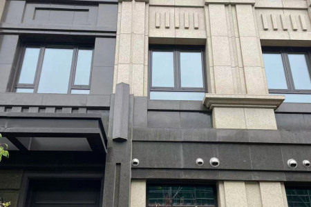 承德高铁站商业街