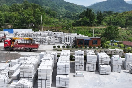 成品堆场