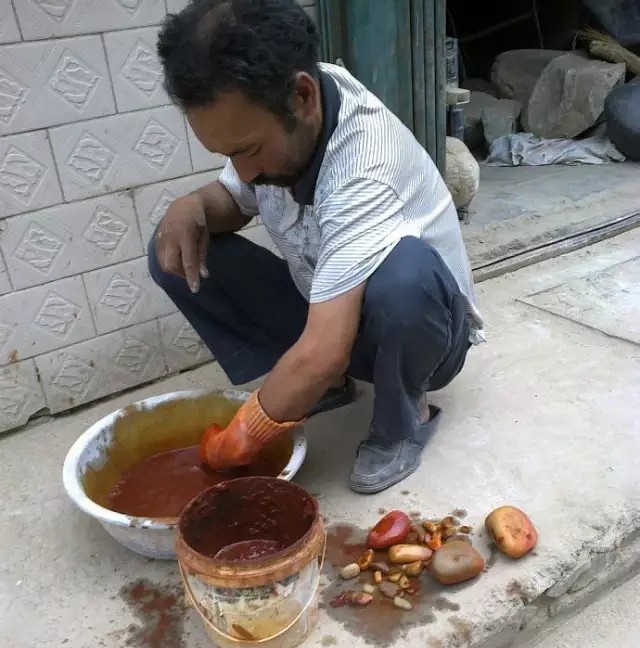 这竟然是和田玉造假的过程？看完让人愤慨！