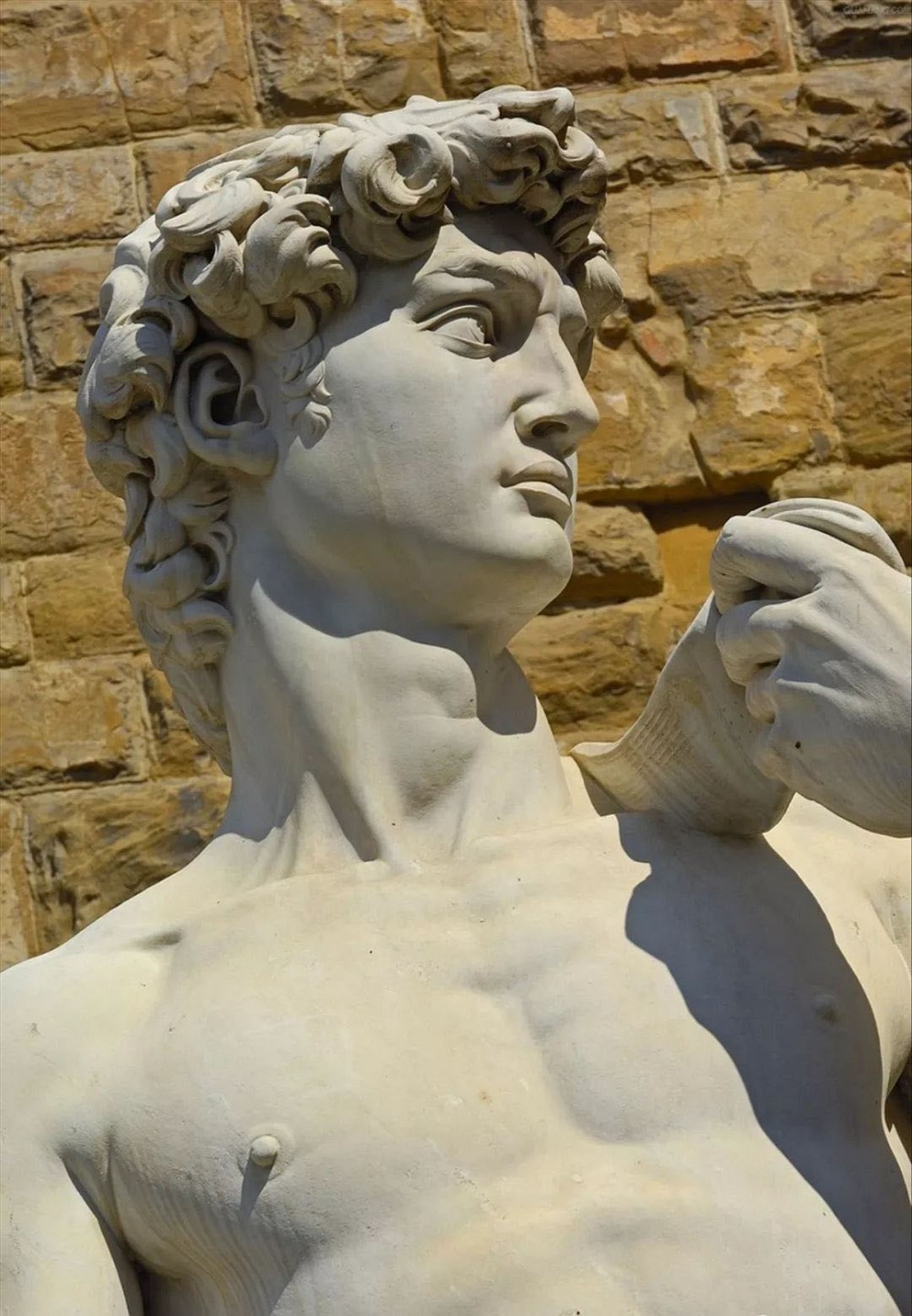 雕塑艺术的丰碑——《大卫》