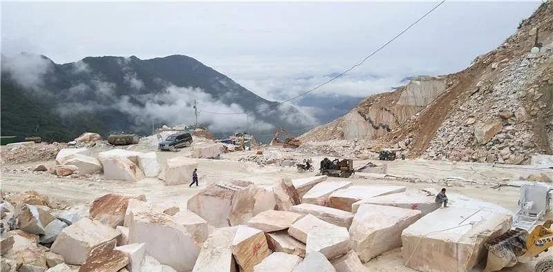 贵州今年将建成800个绿色矿山，附贵州省石材分布