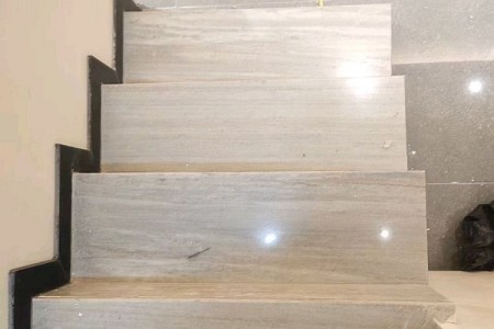 水晶木纹楼梯