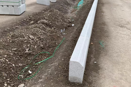 路牙石