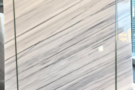 哥伦比亚白精装地板